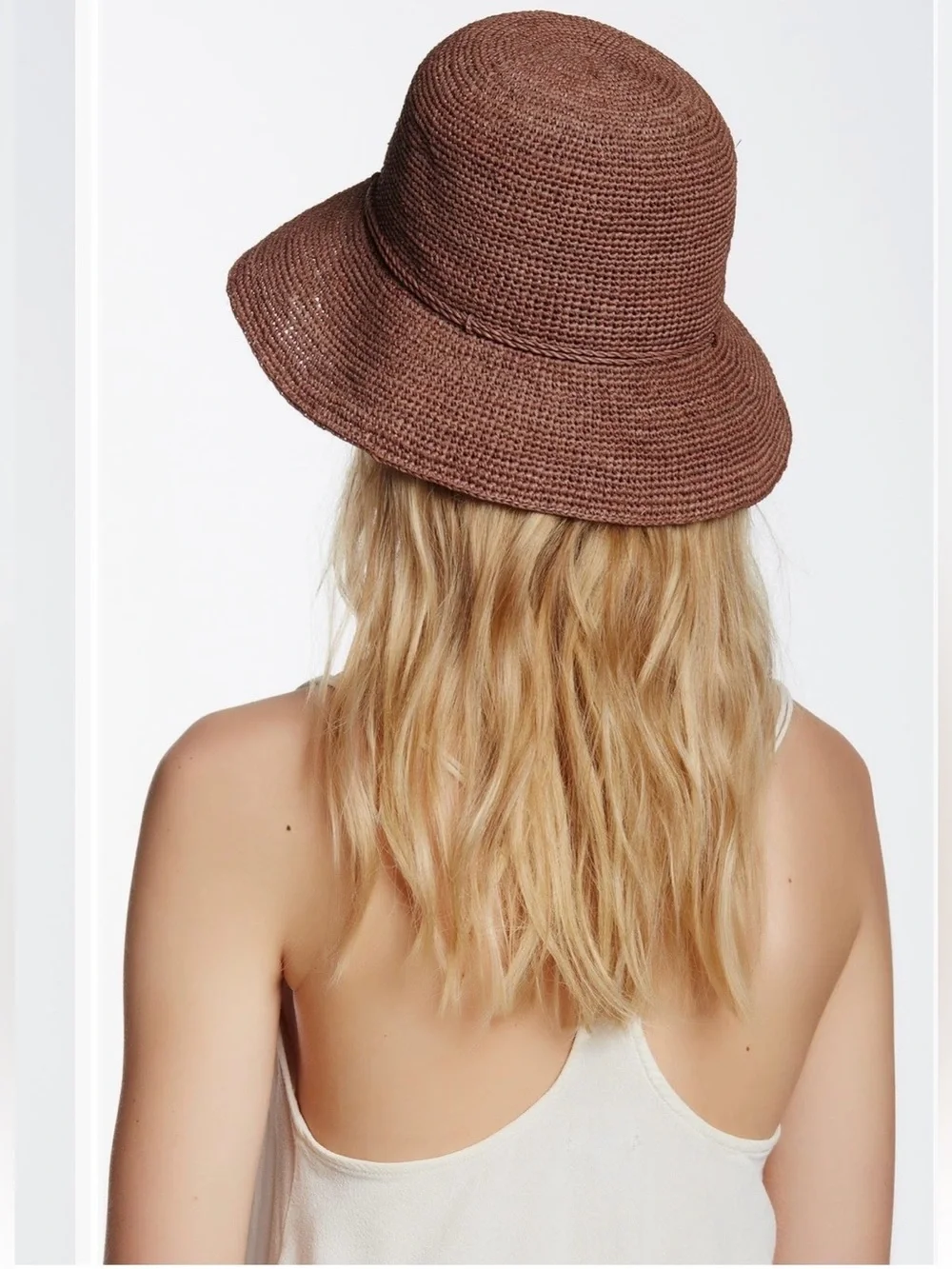 🆕 Helen Kaminski Packable Raffia Hat Peony color